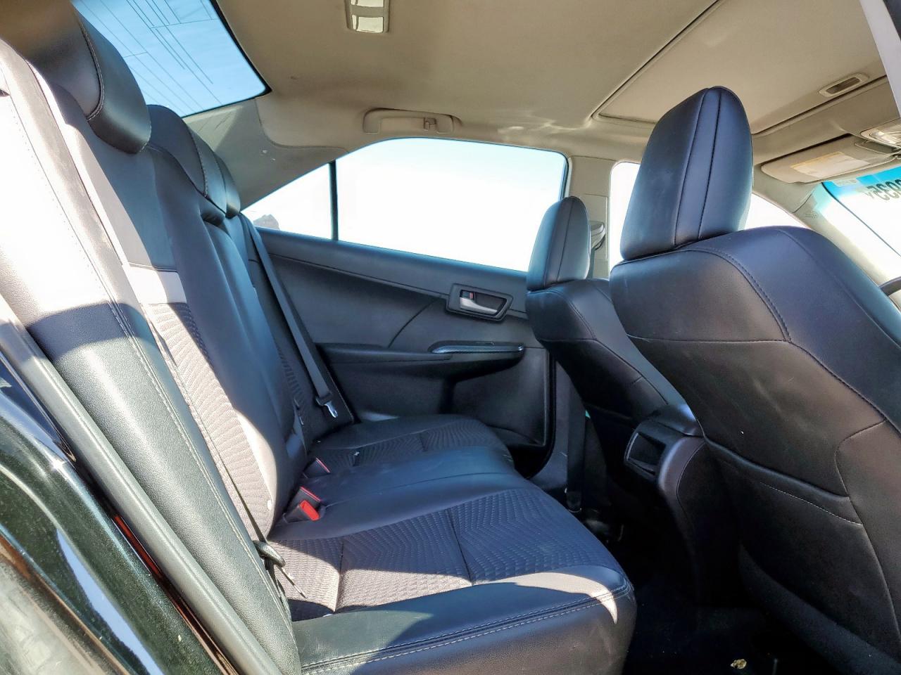 2014 Toyota Camry - Image 10