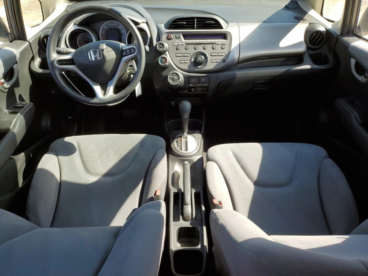 2013 Honda Fit - Image 8