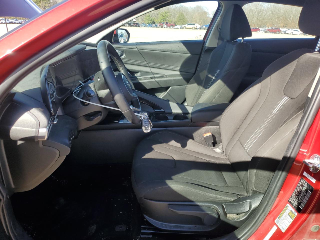 2023 Hyundai Elantra - Image 7