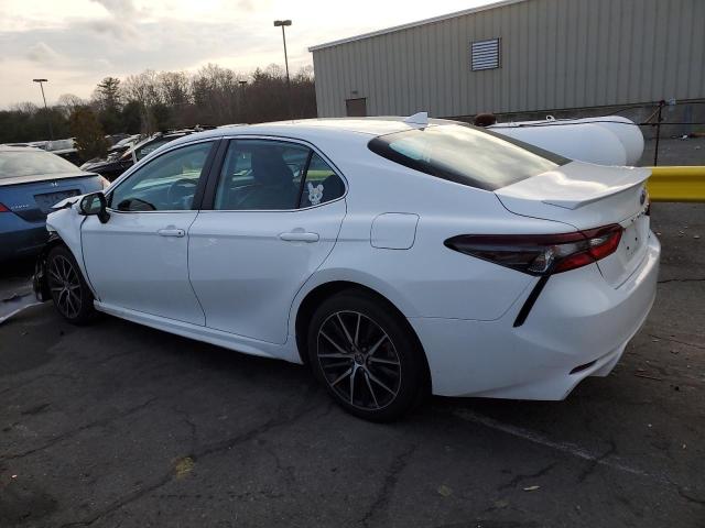  TOYOTA CAMRY 2021 Biały