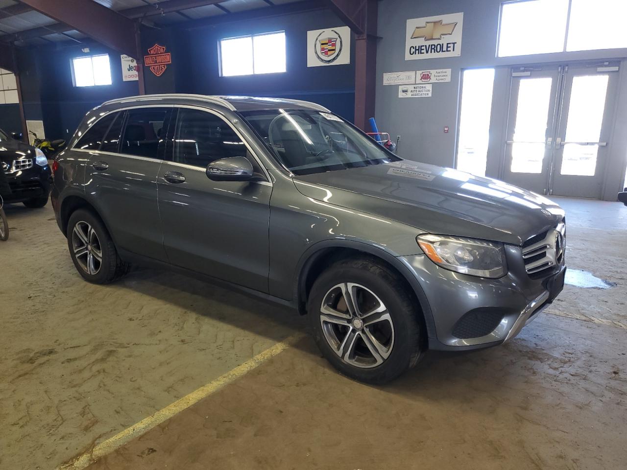 2016 Mercedes-Benz GLC - Image 4