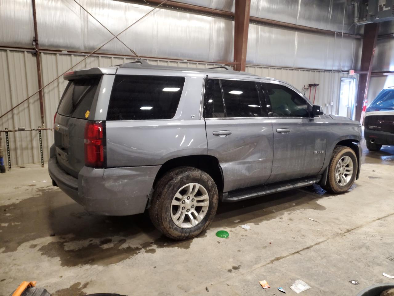 2018 Chevrolet Tahoe - Image 3