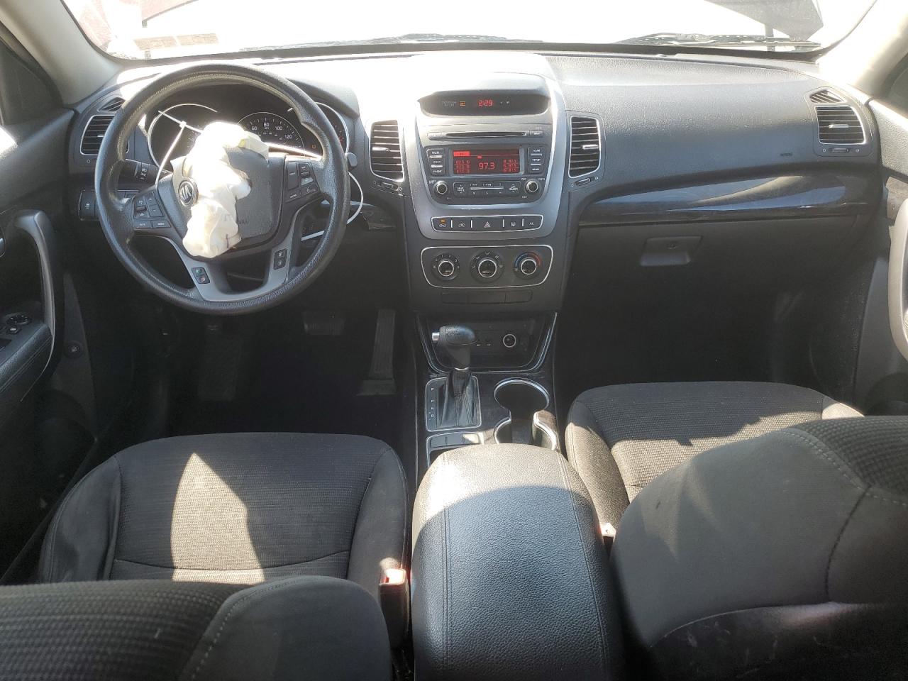 2015 Kia Sorento - Image 8