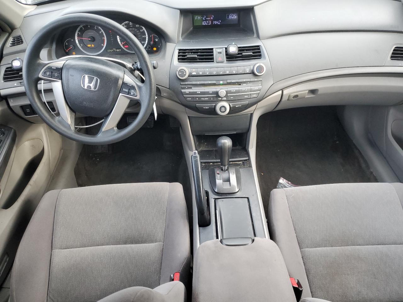 2009 Honda Accord - Image 8