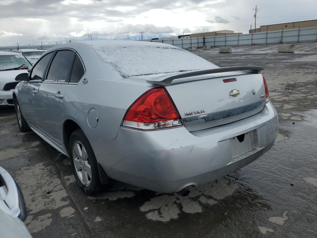 2009 Chevrolet Impala - Image 2