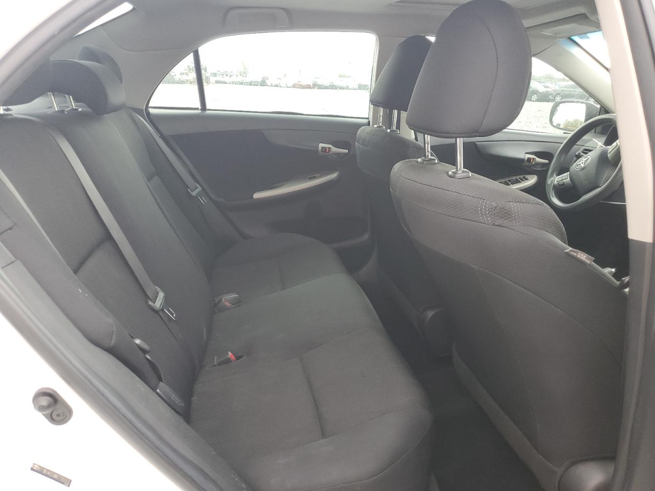 2011 Toyota Corolla - Image 10