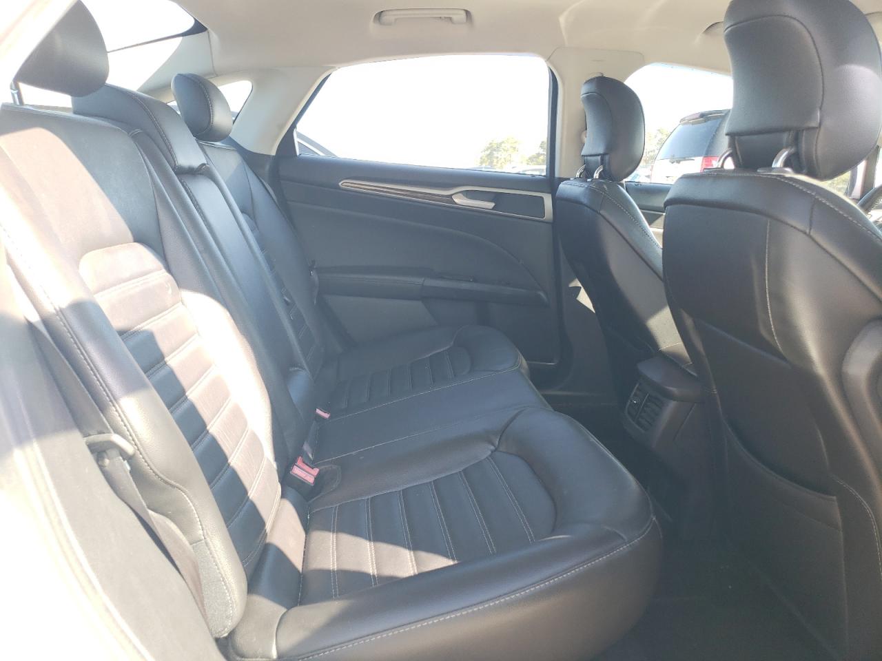 2013 Ford Fusion - Image 10