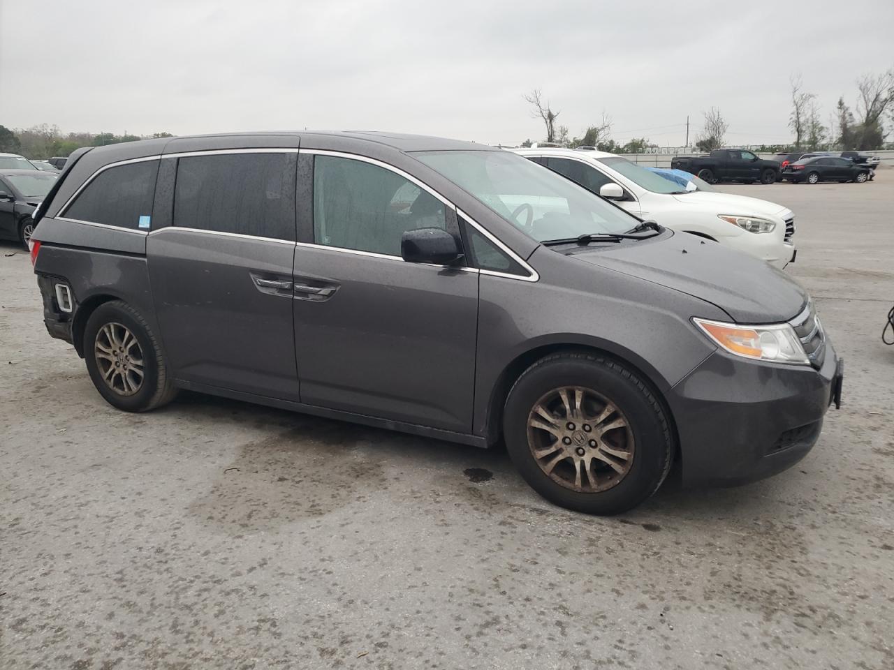 2012 Honda Odyssey - Image 4