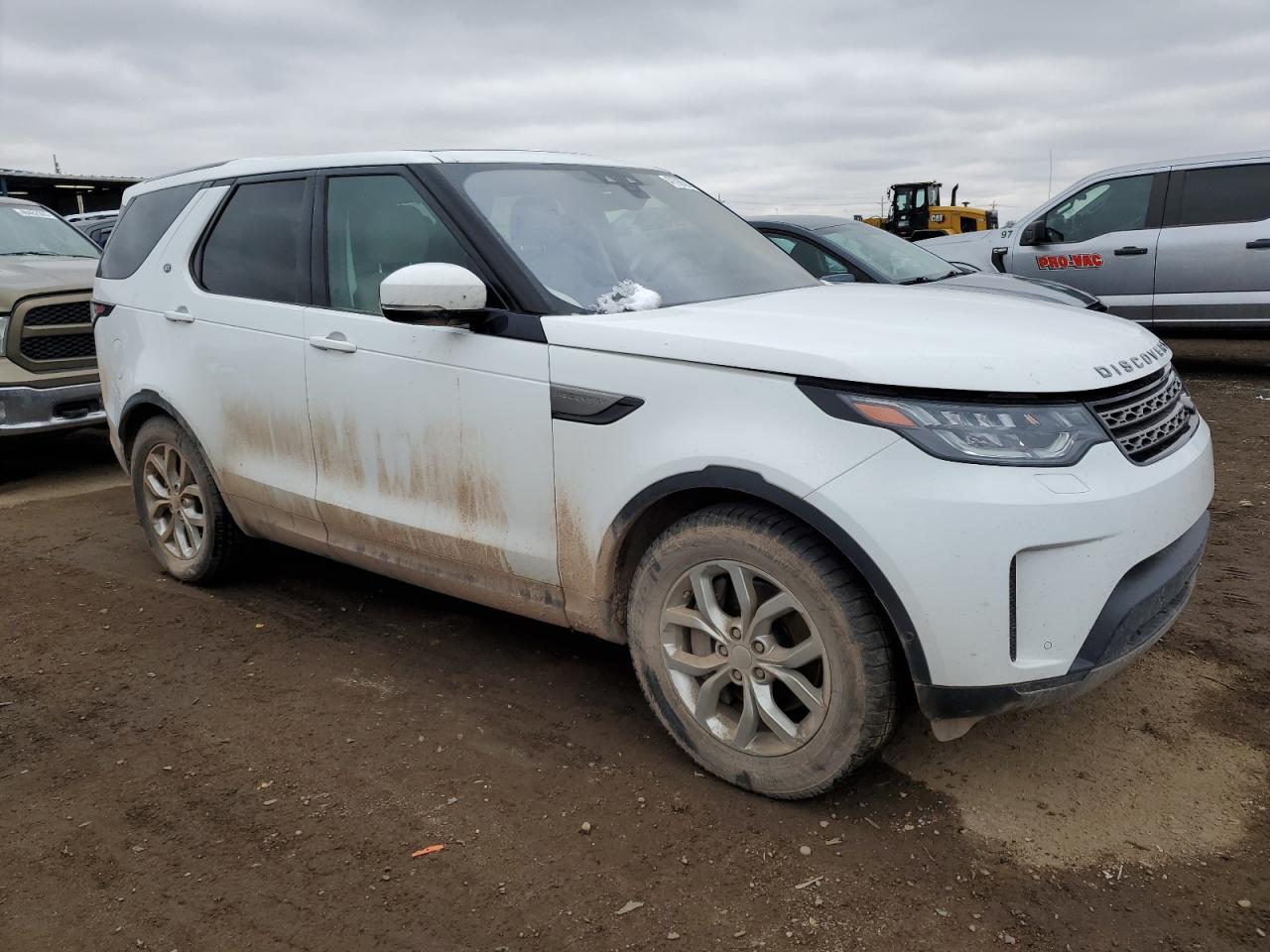 2020 Land Rover Discovery - Image 4