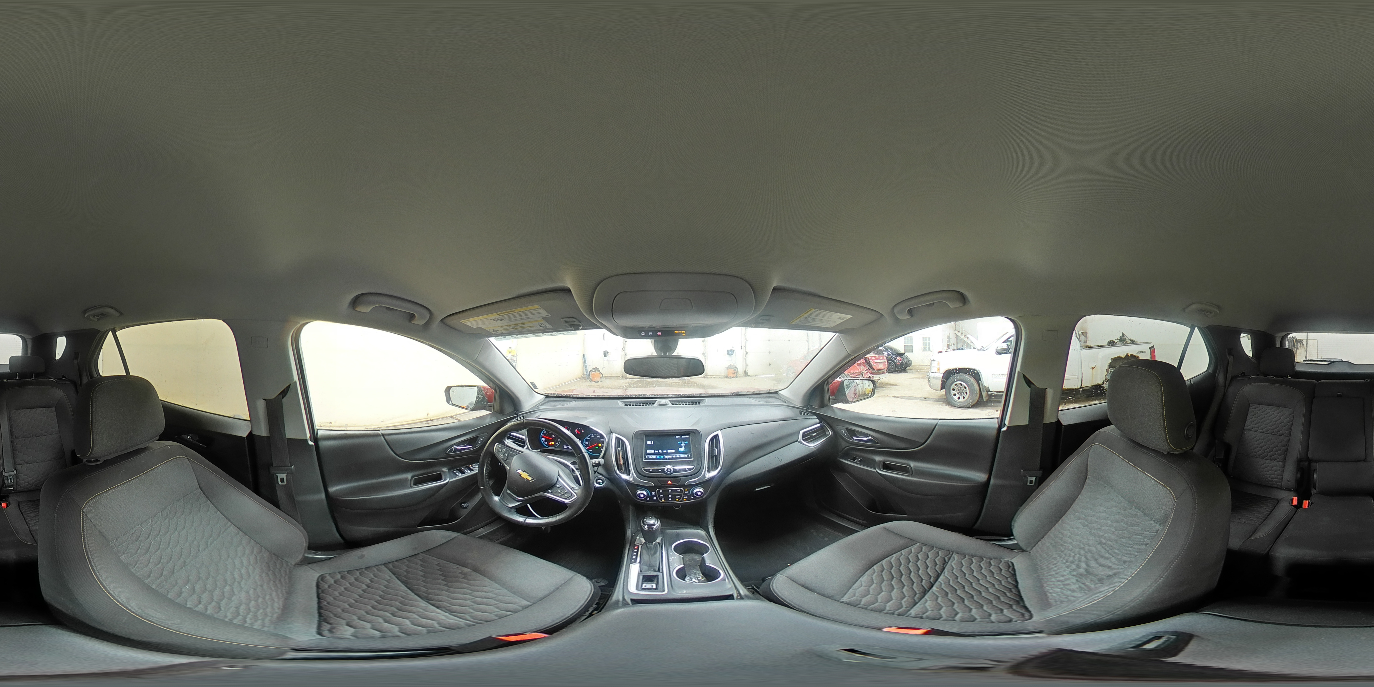 2018 Chevrolet Equinox - Image 15