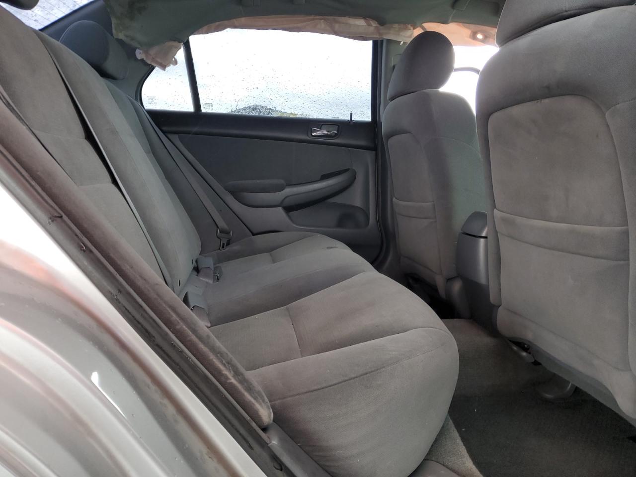 2007 Honda Accord - Image 11