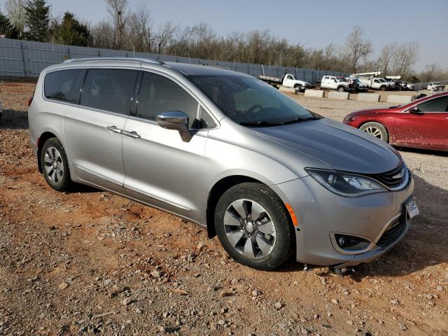  CHRYSLER PACIFICA 2018 Srebrny
