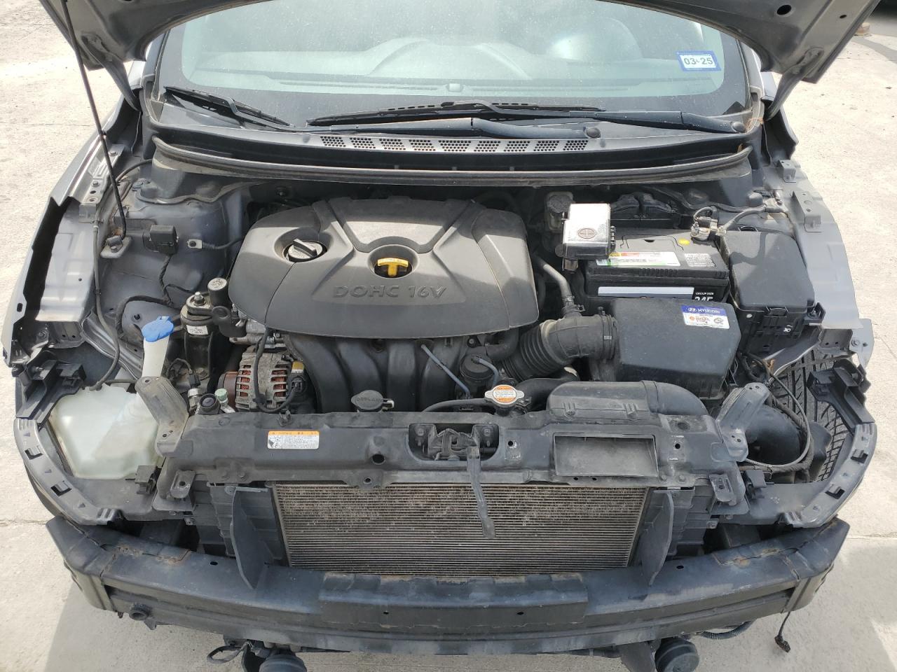 2012 Hyundai Elantra - Image 11