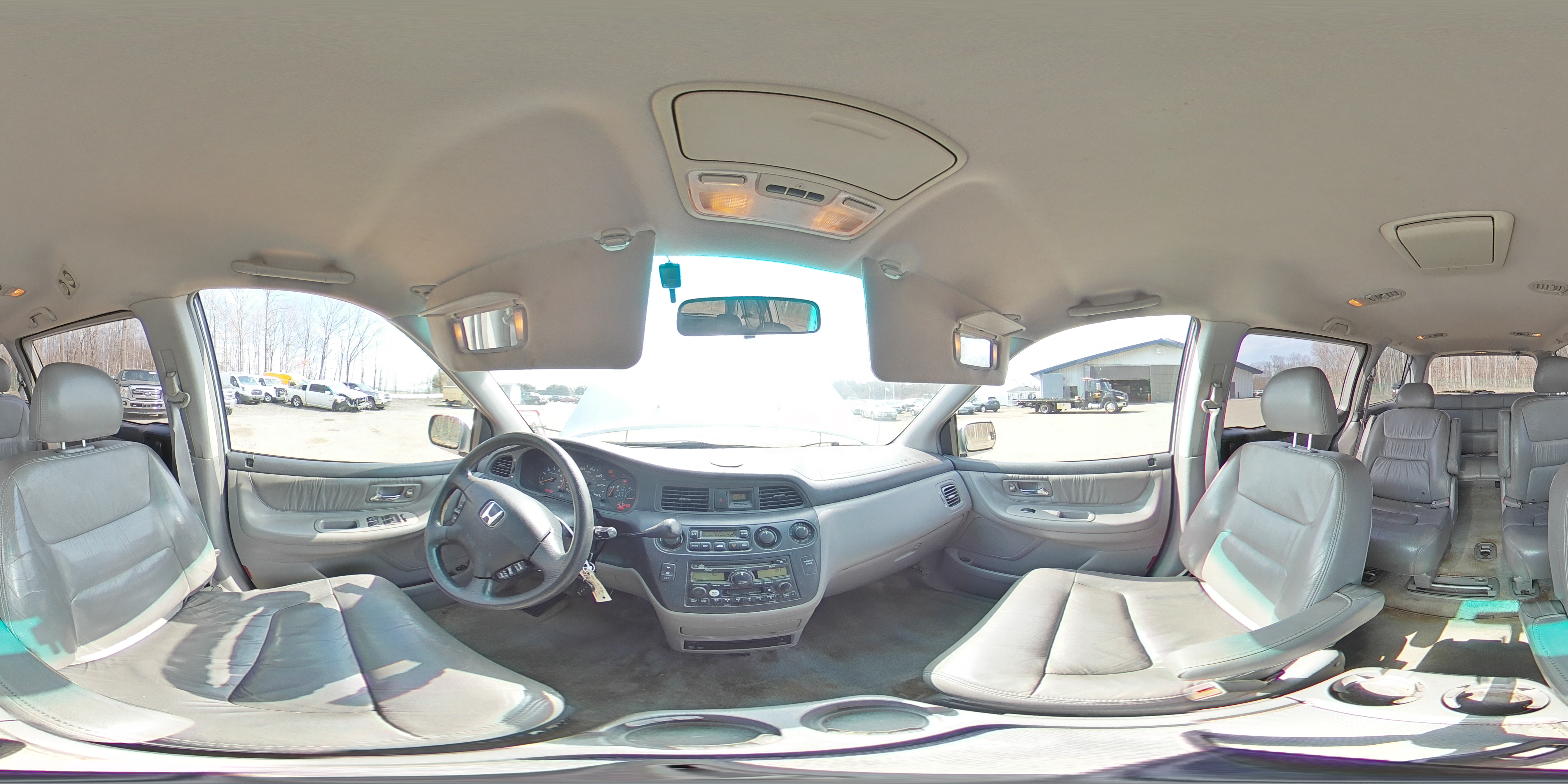 2004 Honda Odyssey - Image 14