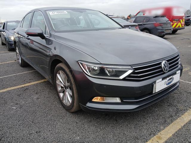 2015 VOLKSWAGEN PASSAT SE