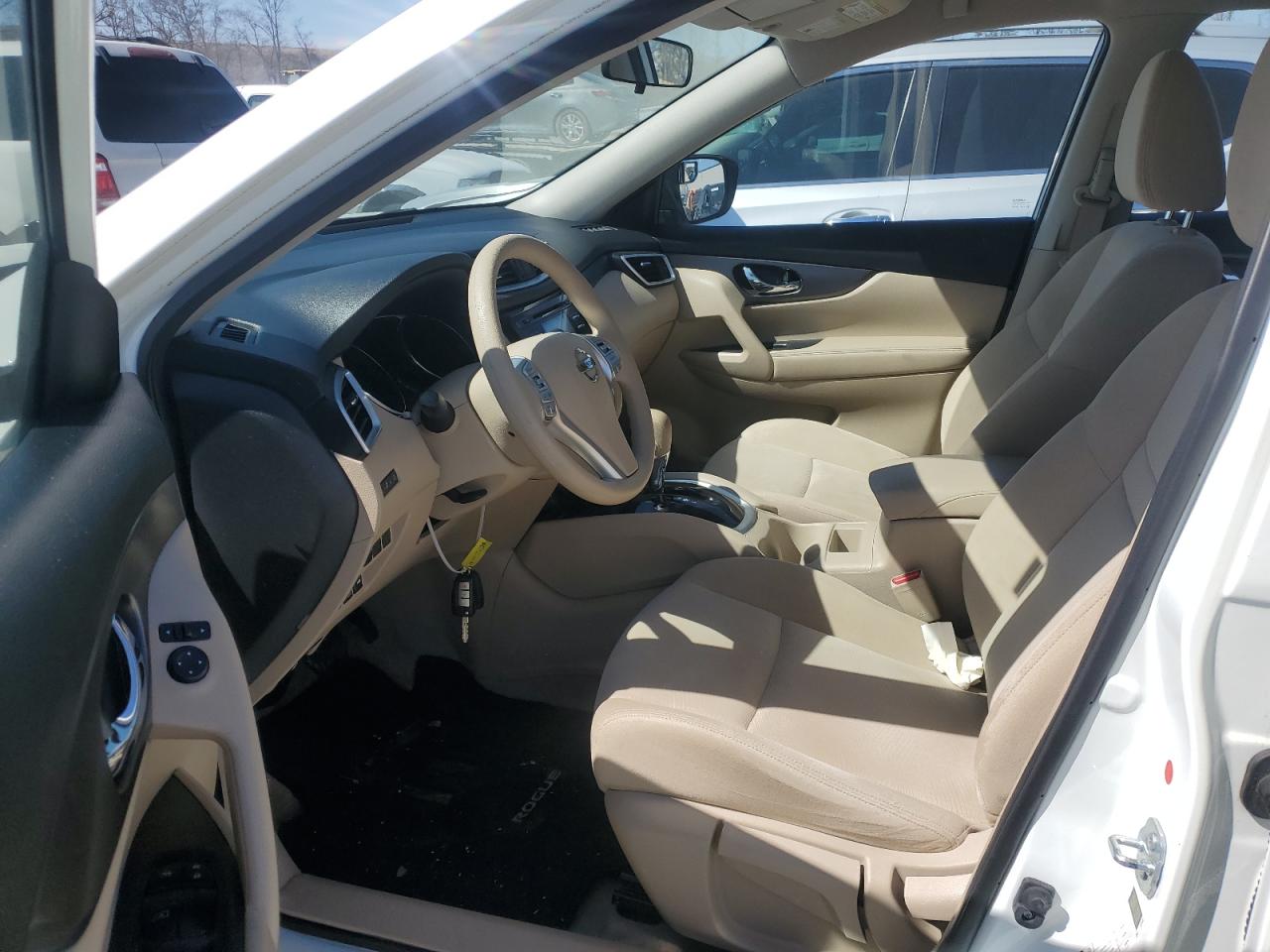 2015 Nissan Rogue - Image 7