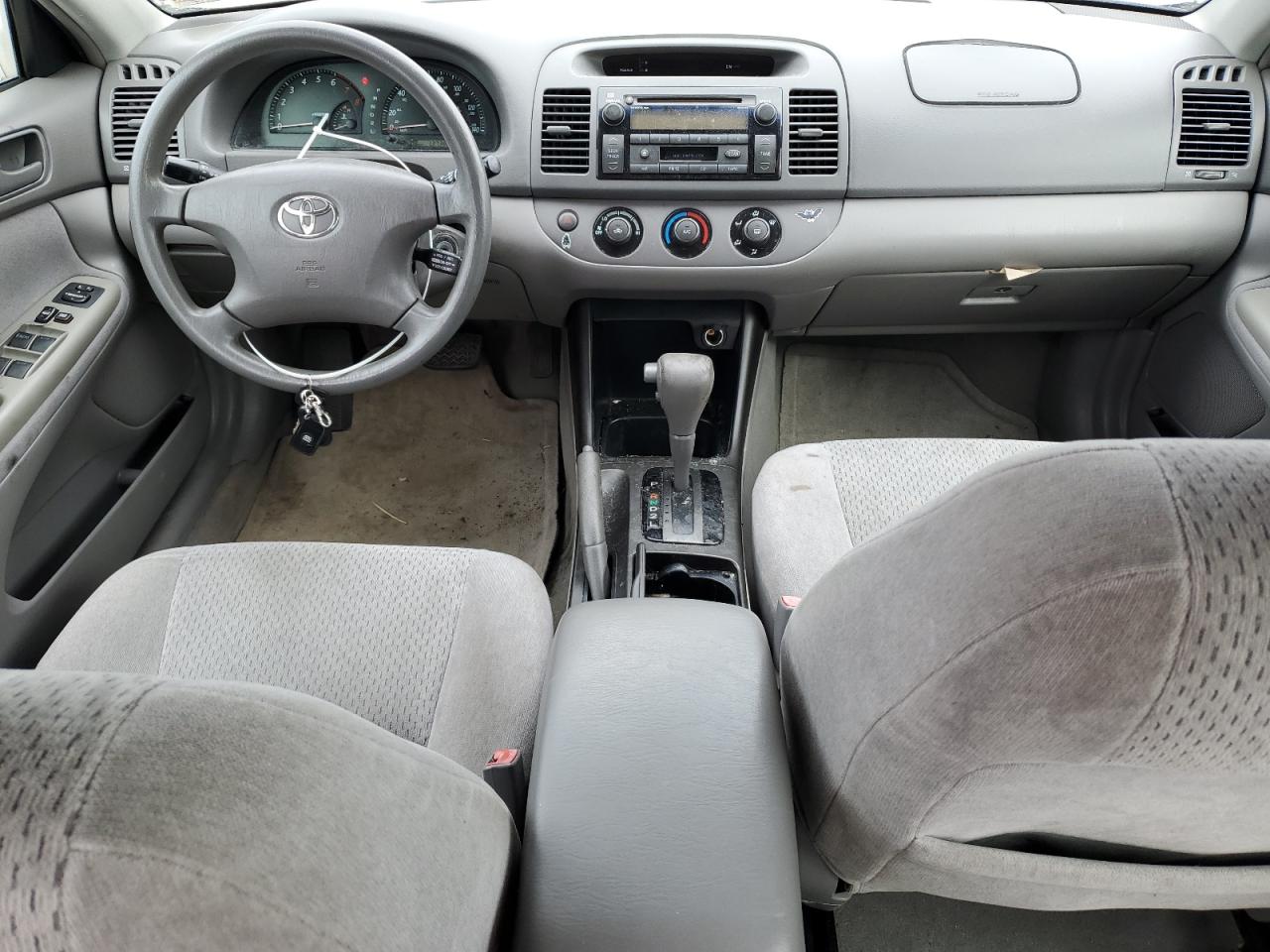 2003 Toyota Camry - Image 8