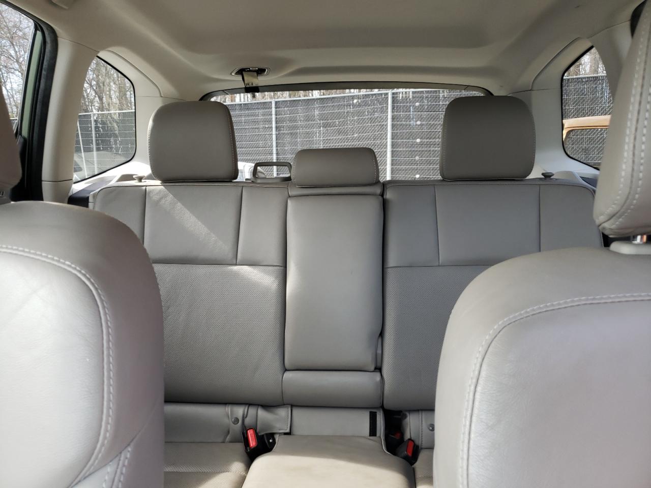 2015 Subaru Forester - Image 10