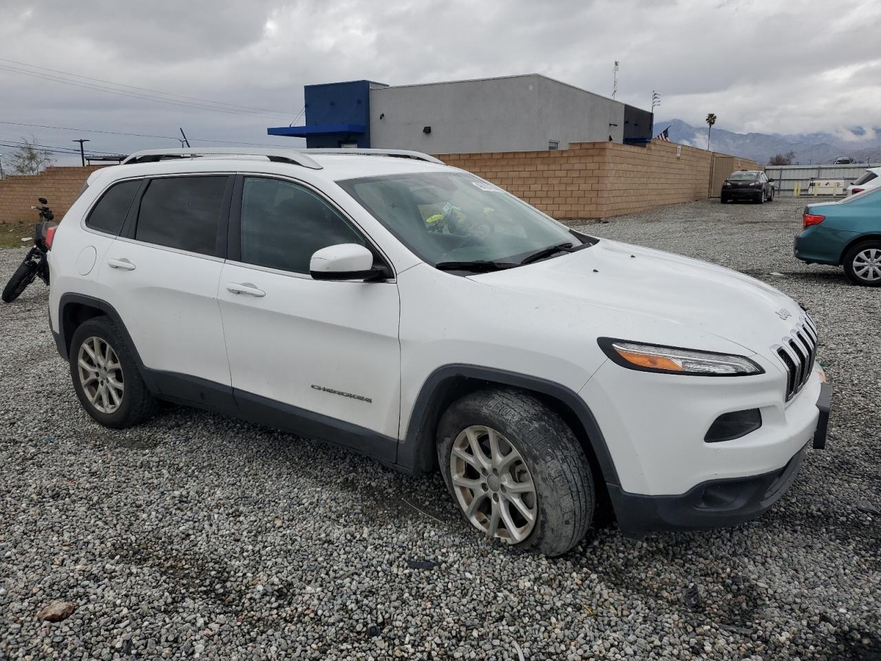 2018 Jeep Grand Cherokee - Image 4