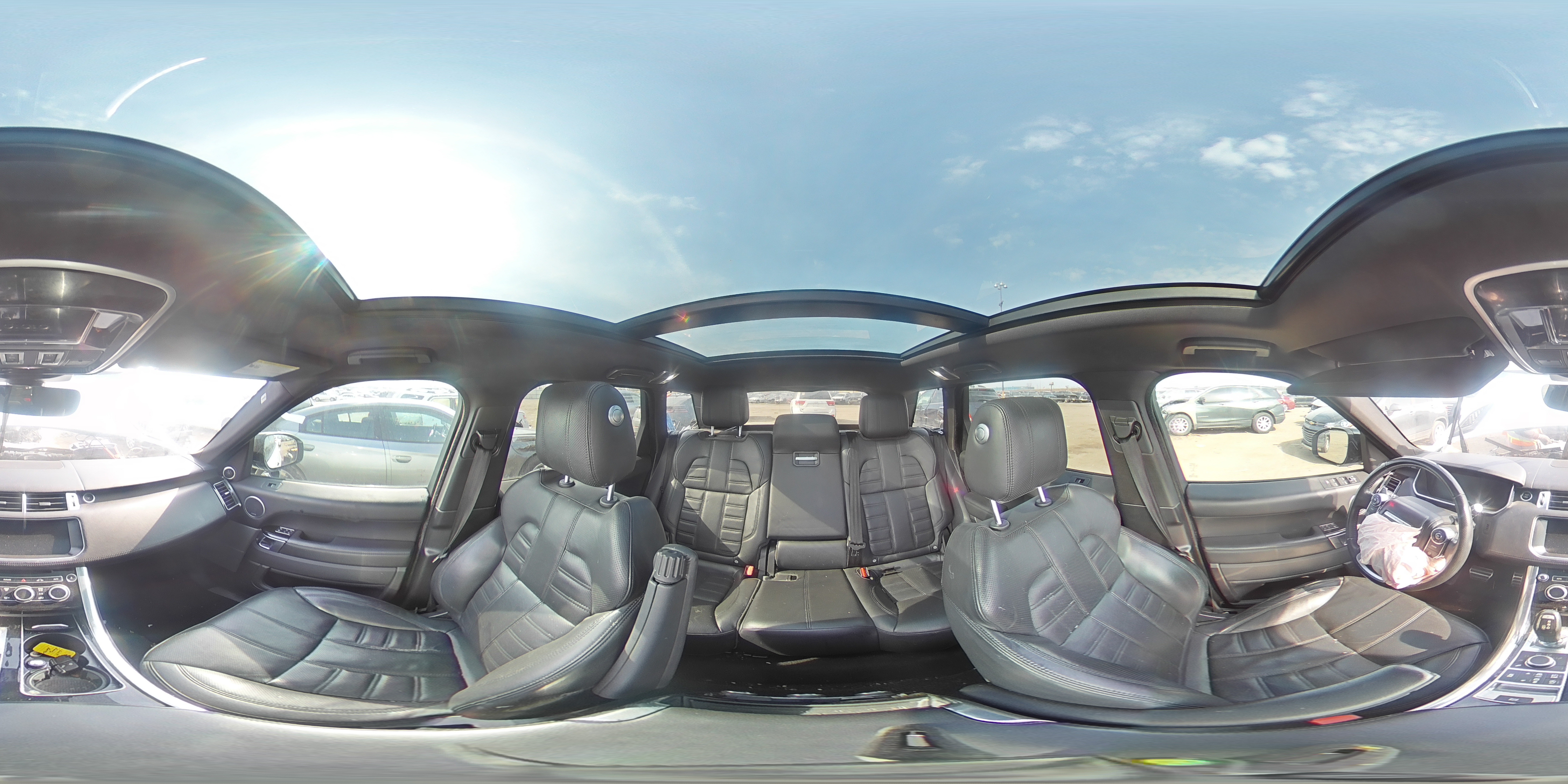 2017 Land Rover Range Rover - Image 13