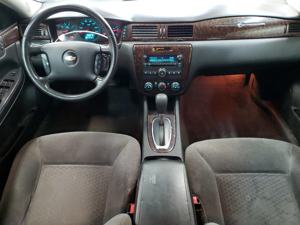2013 Chevrolet Impala - Image 8