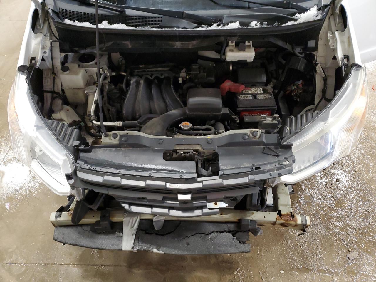 2015 Chevrolet Express - Image 12