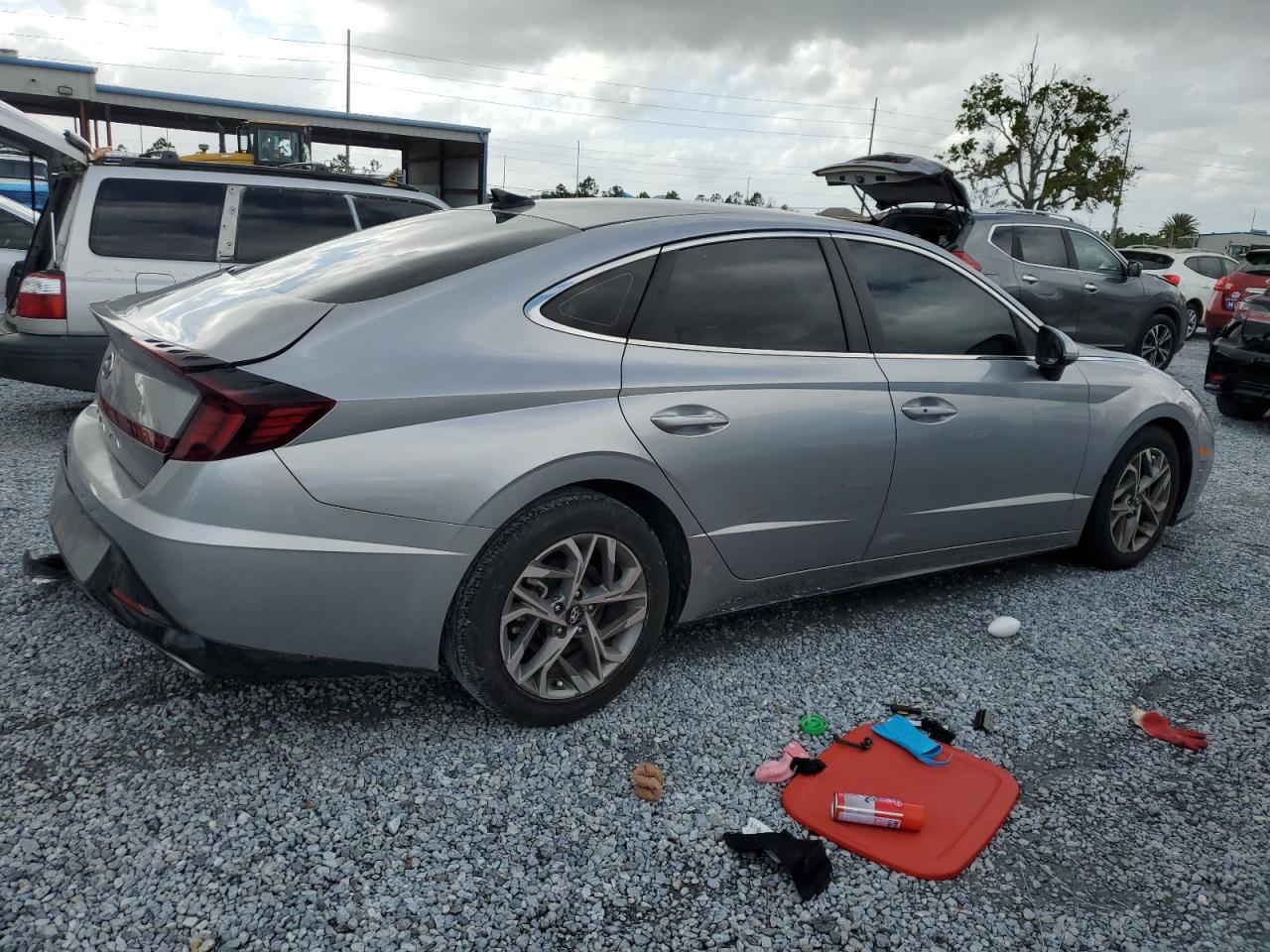2021 Hyundai Sonata - Image 3