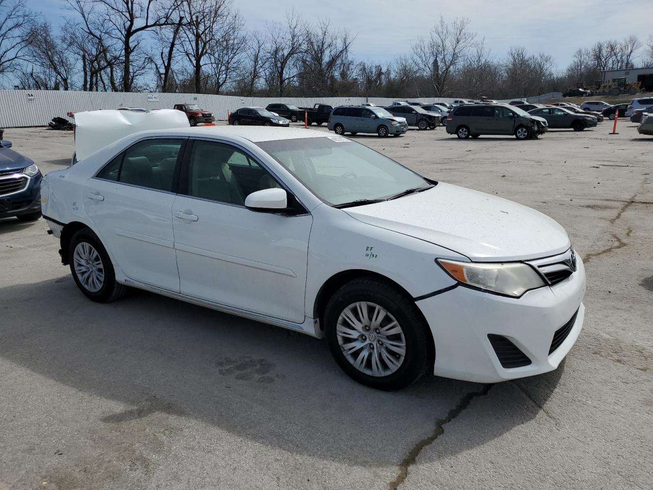 2014 Toyota Camry - Image 4