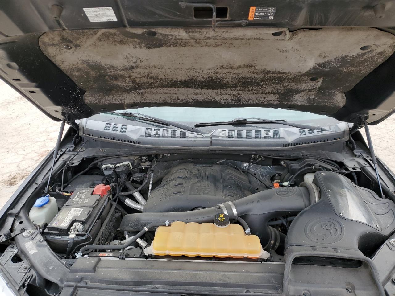 2015 Ford F-150 - Image 12
