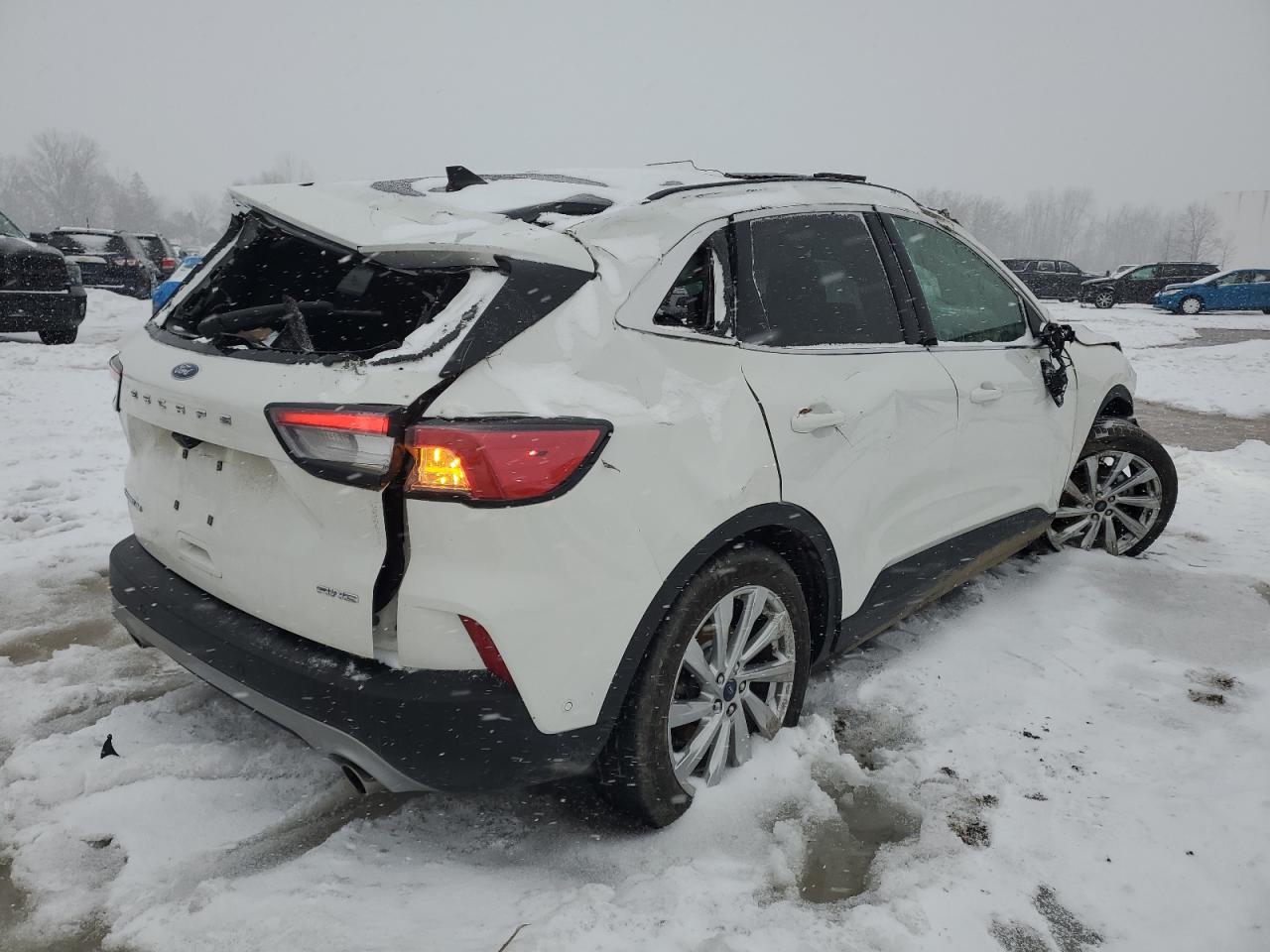 2021 Ford Escape - Image 3