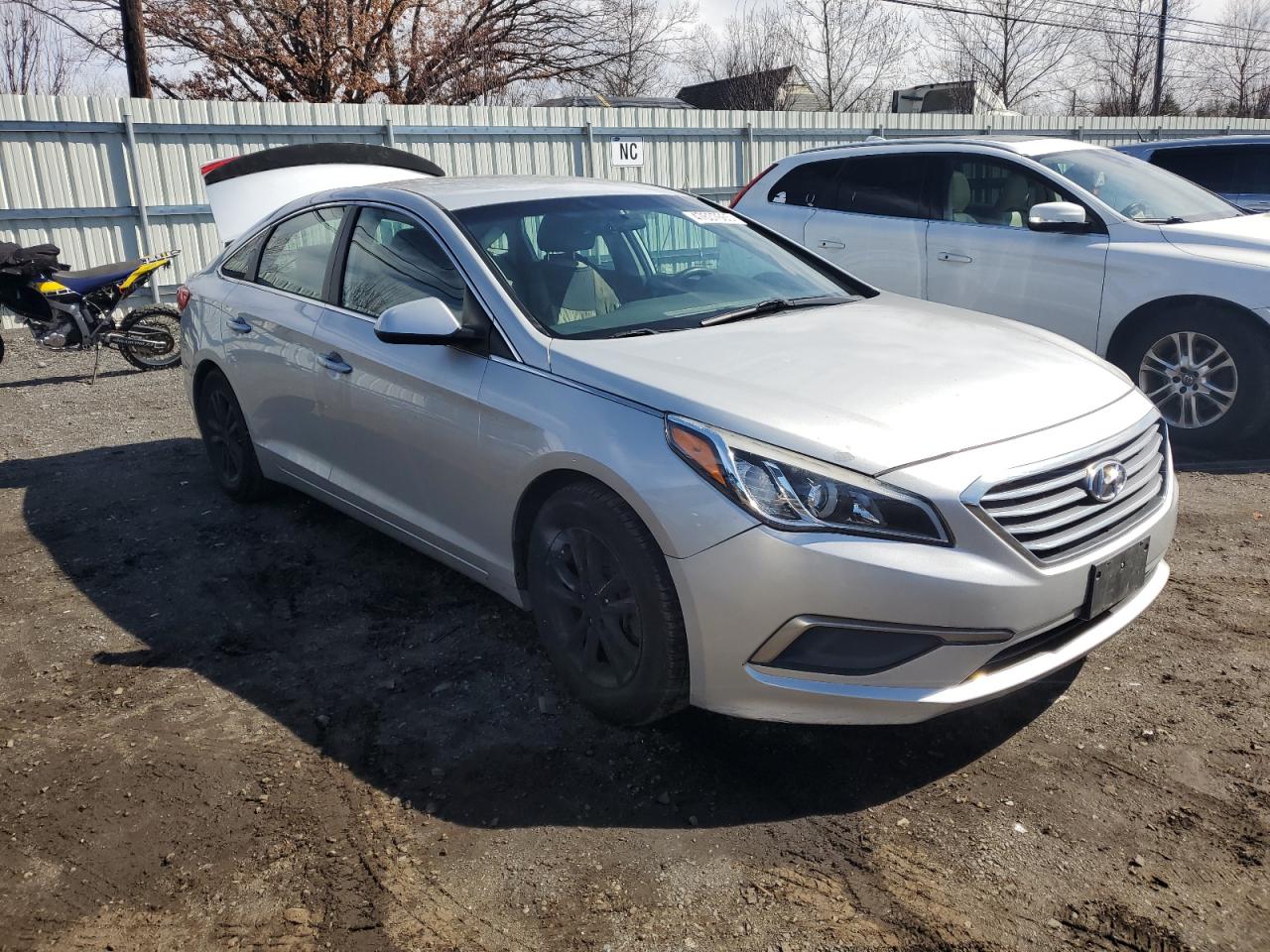 2017 Hyundai Sonata - Image 4
