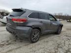 2018 Toyota Highlander Se na sprzedaż w Kansas City, KS - Side