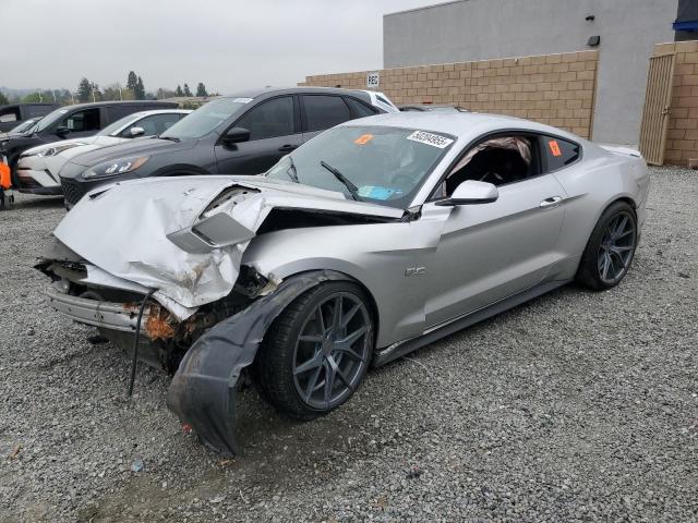 Купе FORD MUSTANG 2016 Серебристый