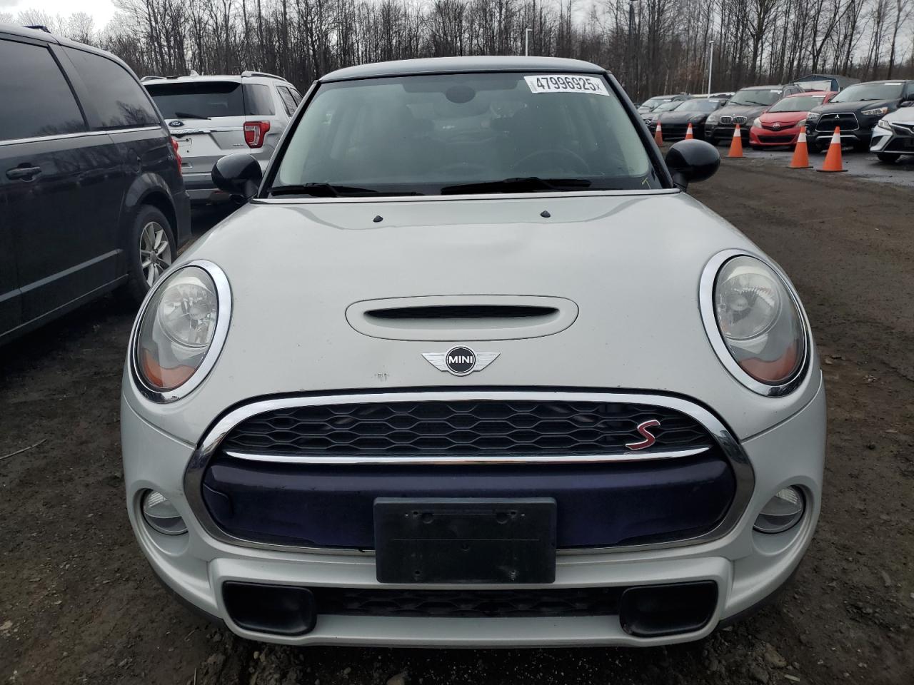 2015 MINI Cooper - Image 5