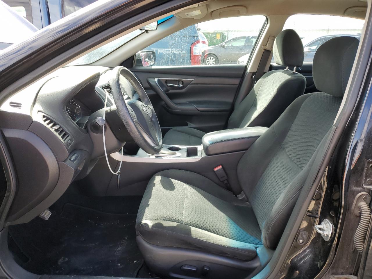 2015 Nissan Altima - Image 7