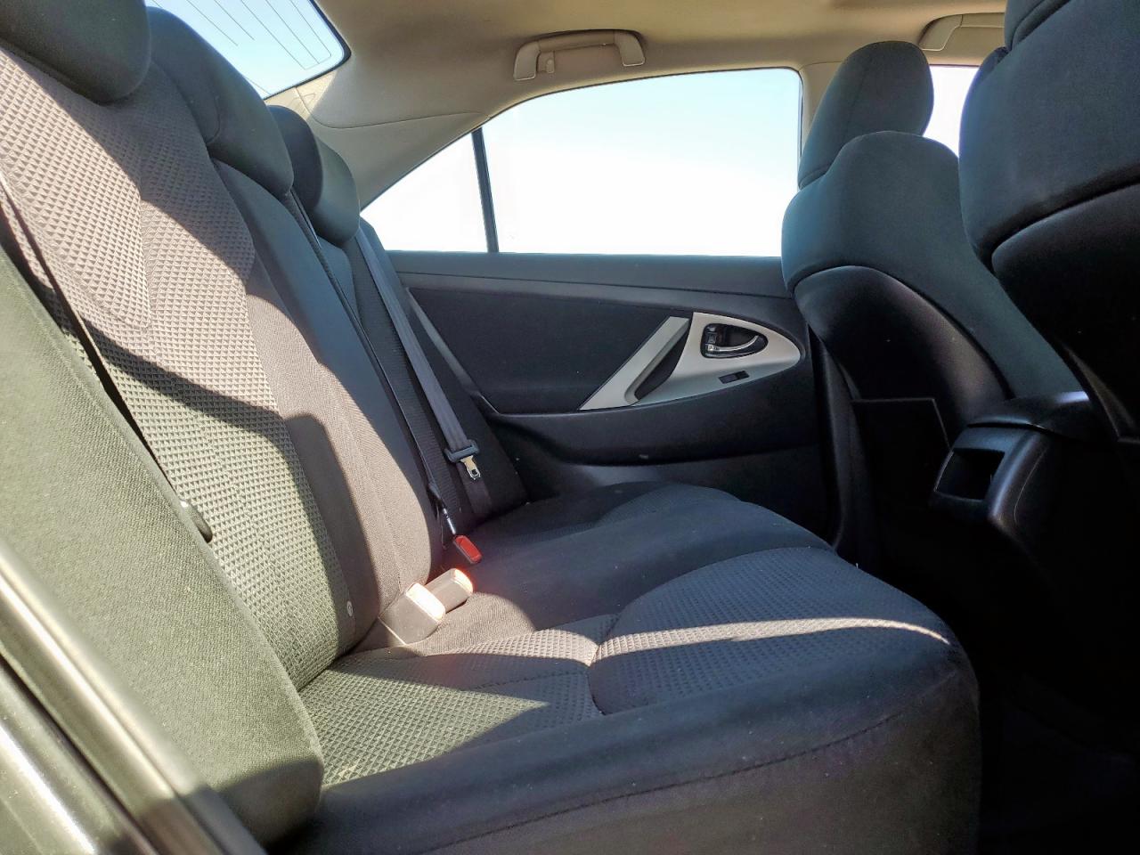 2007 Toyota Camry - Image 10
