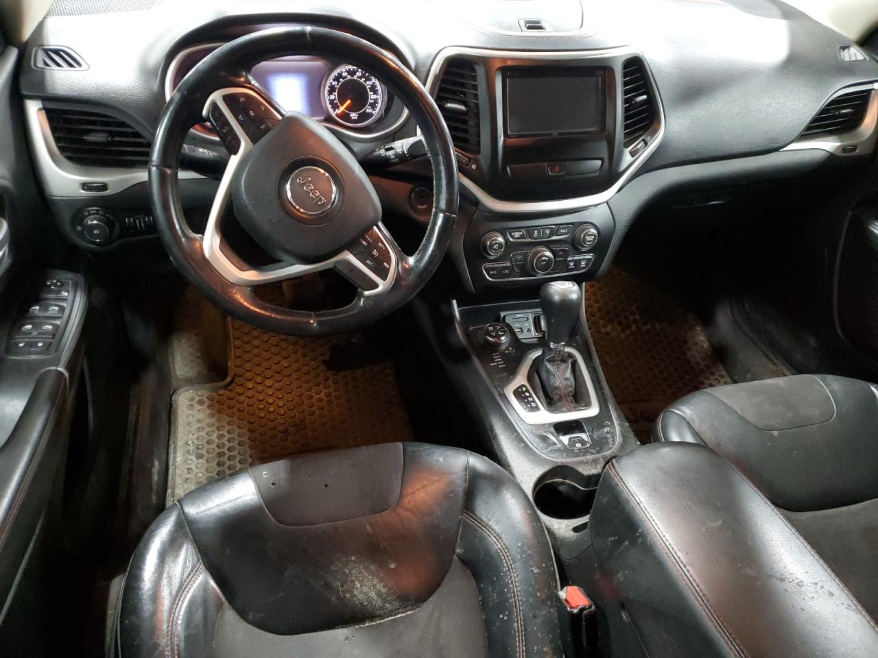 2015 Jeep Cherokee - Image 8