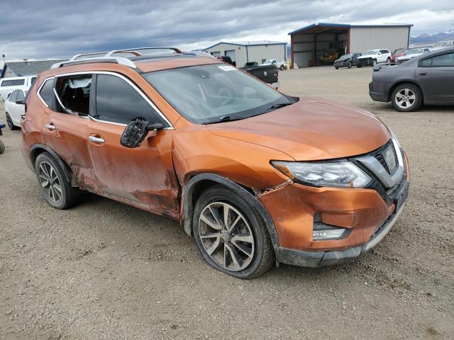  NISSAN ROGUE 2017 Оранжевый