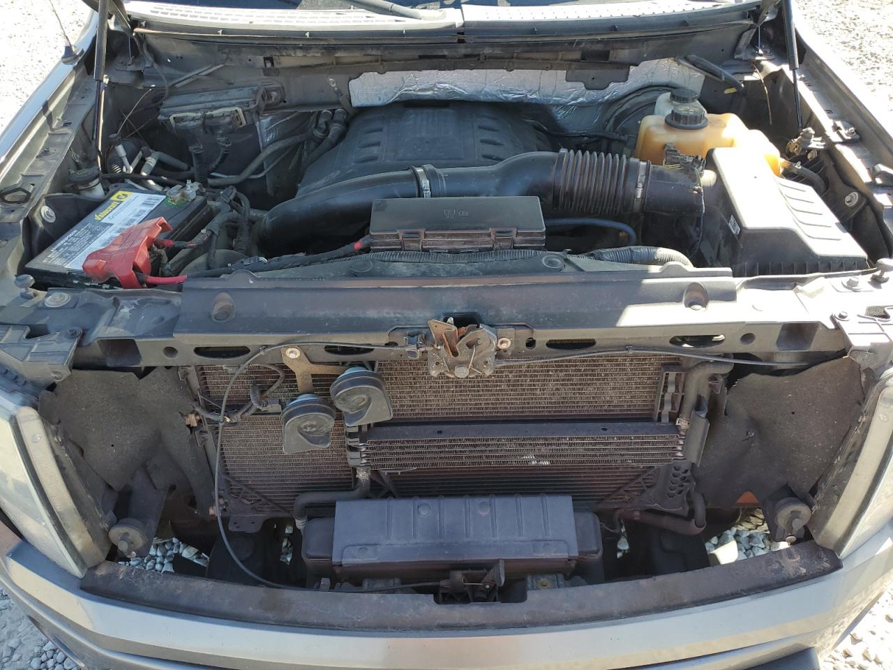 2013 Ford F-150 - Image 12