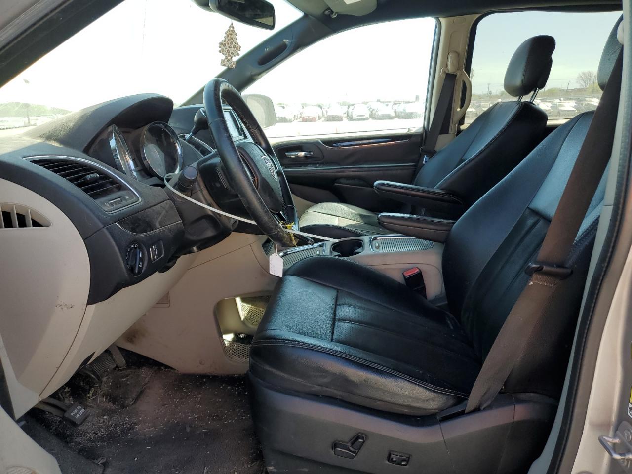 2019 Dodge Caravan - Image 7