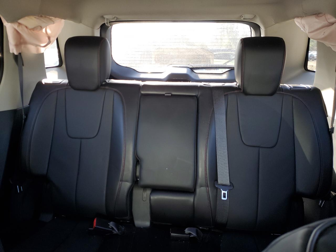 2017 GMC Terrain - Image 10