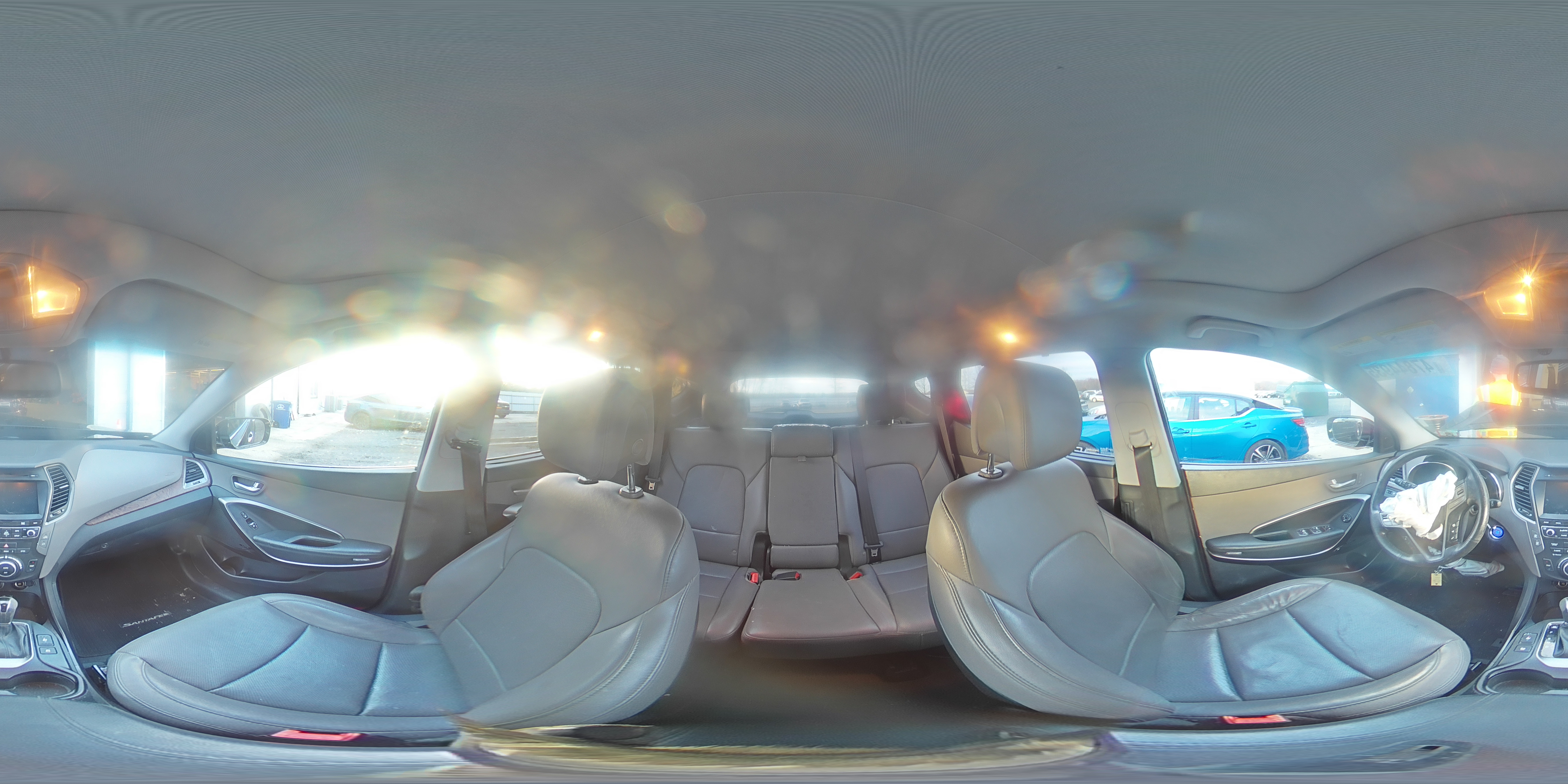 2018 Hyundai Santa Fe - Image 14