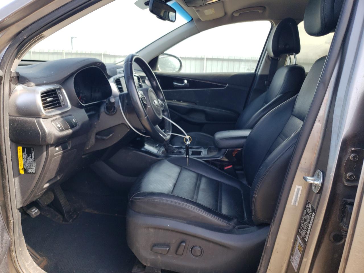2016 Kia Sorento - Image 7