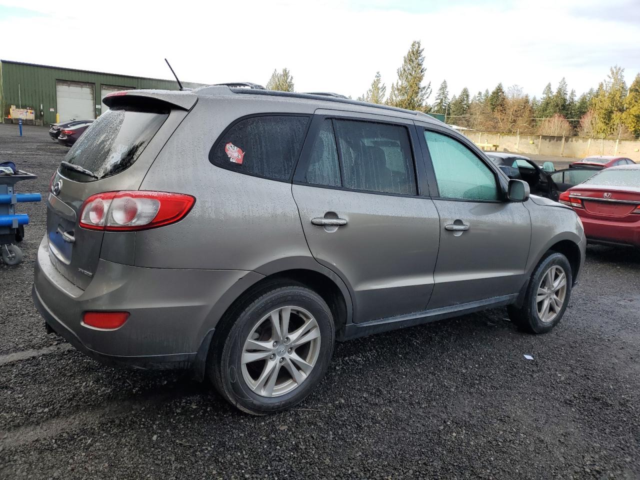 2012 Hyundai Santa Fe - Image 3