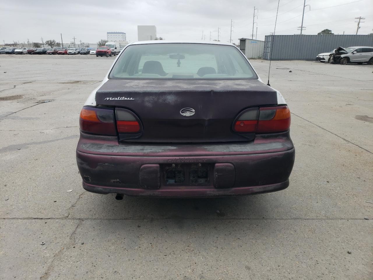 2003 Chevrolet Malibu - Image 6