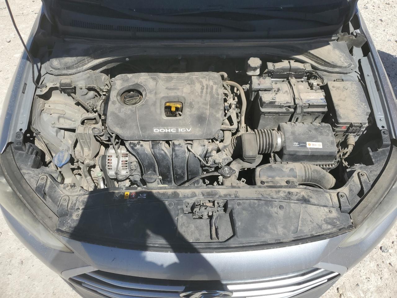 2017 Hyundai Elantra - Image 11