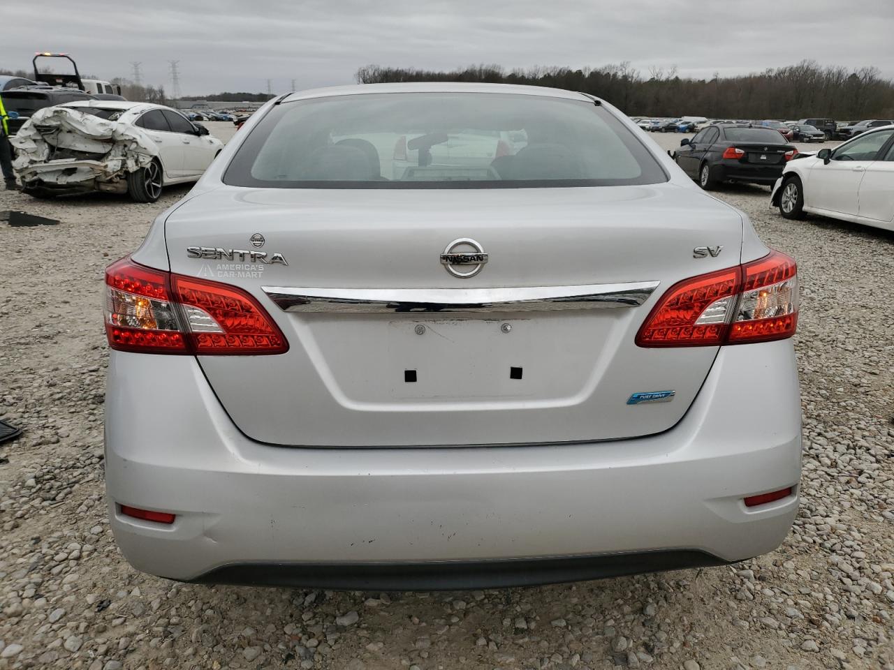 2013 Nissan Sentra - Image 6