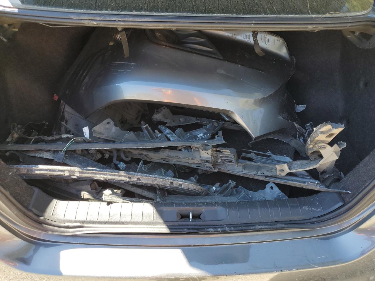 2017 Nissan Altima - Image 13