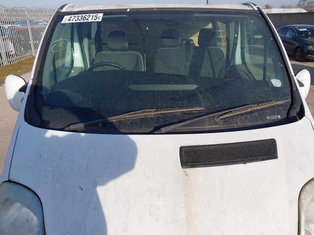 2008 VAUXHALL VIVARO 270