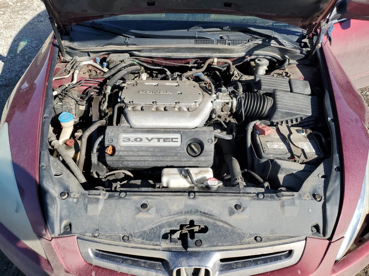 2004 Honda Accord - Image 11